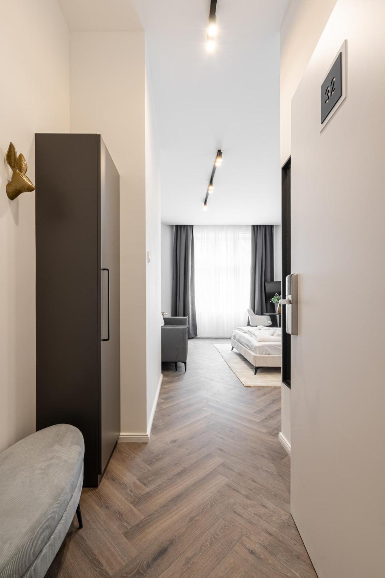 A13 Apartment *